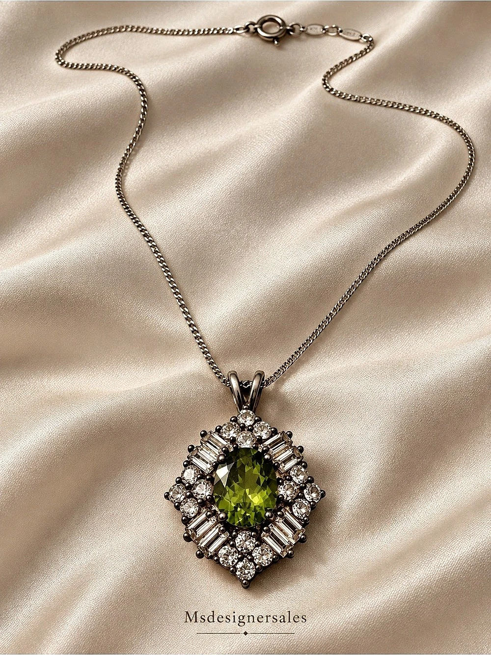 Green Oval Pendant Necklace sterling silver